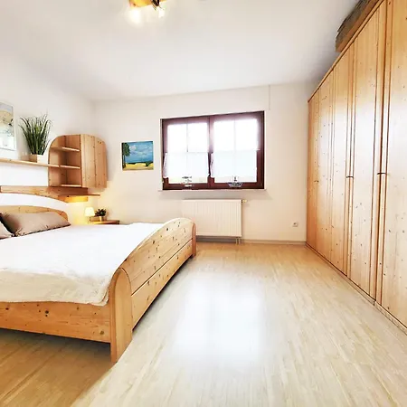 Apartmán Urlaub Am Mit Terrasse, Balkon Und Grossem Garten *